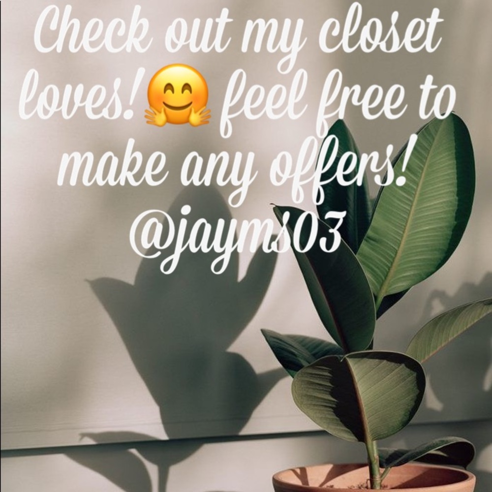 Check out my closet loves!🤗